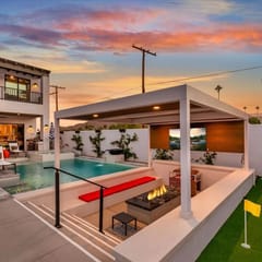 Modern Desert Oasis